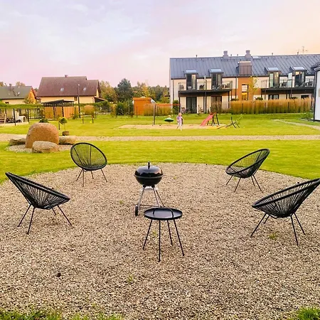 Leniviec * לוביאטובו